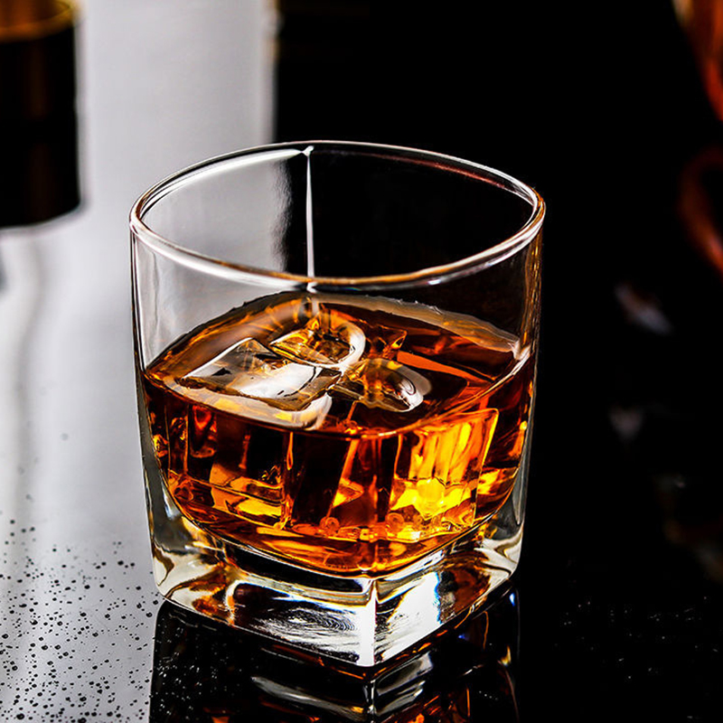 235 مللي 4 قطعة مجموعة البيرة  - مراجعة Wine Beer Glass Set وسعره