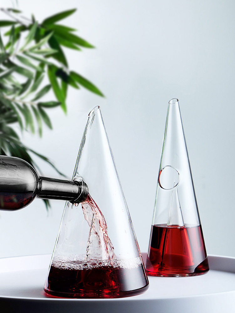 مخروط إناء النبيذ فاصل بار الم - مراجعة Decanter Aerator Set وسعره